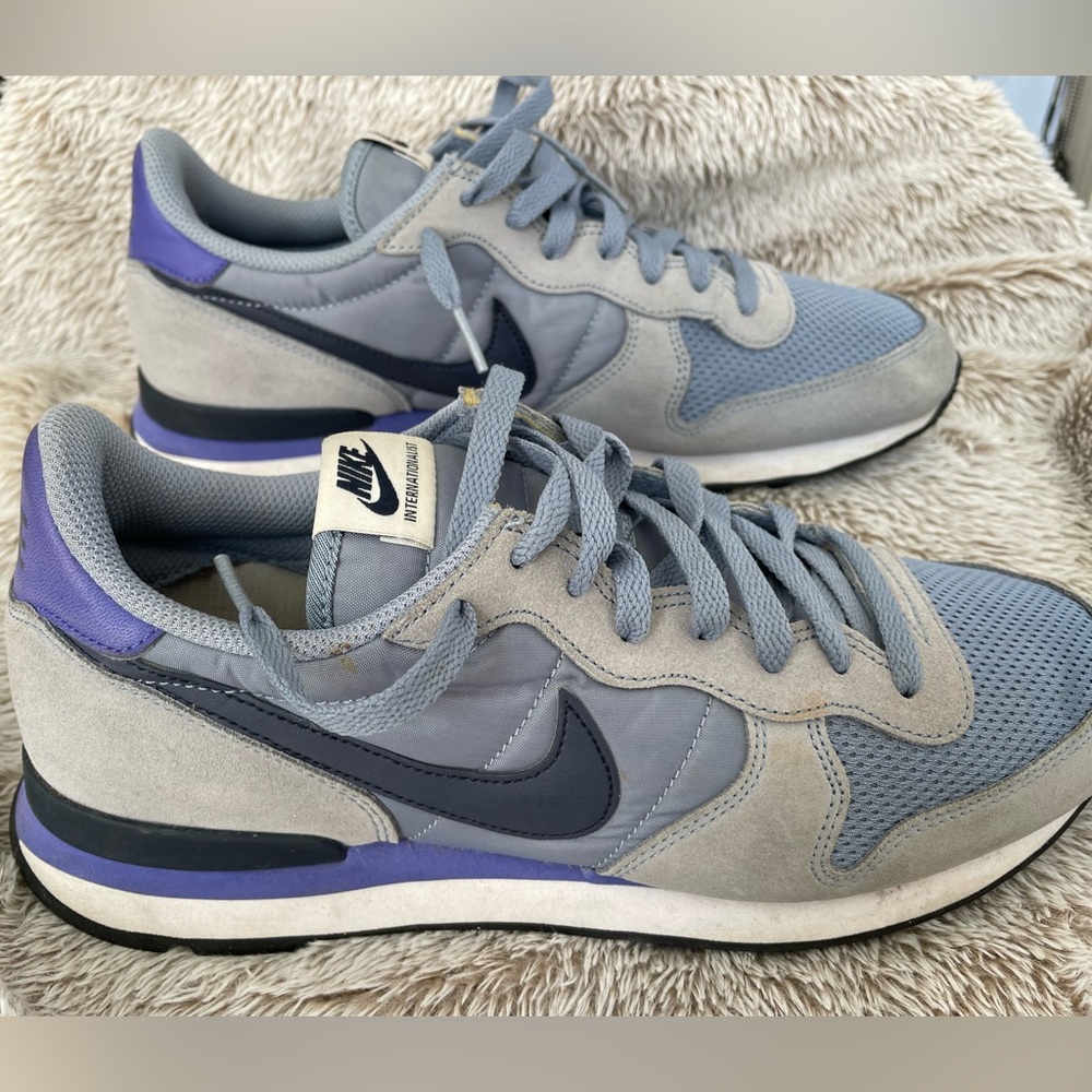 Nike Internationalist Women’s US 10 a Blue Gray and Violet Athletic Shoes